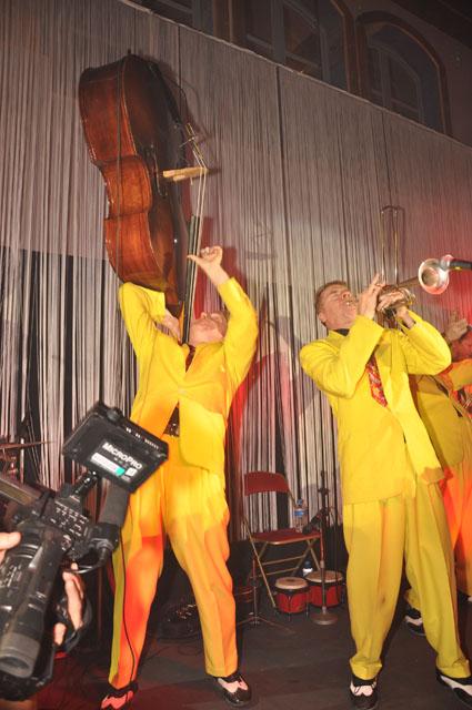 min 2011 01 08 station danse 544